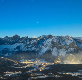 Blaue Stunde in Ramsau am Dachstein