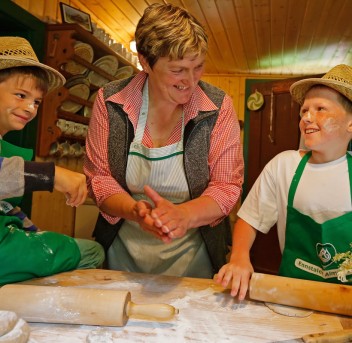 Backen mit der Familie in Region Schladming © Schladming-Dachstein_raffalt