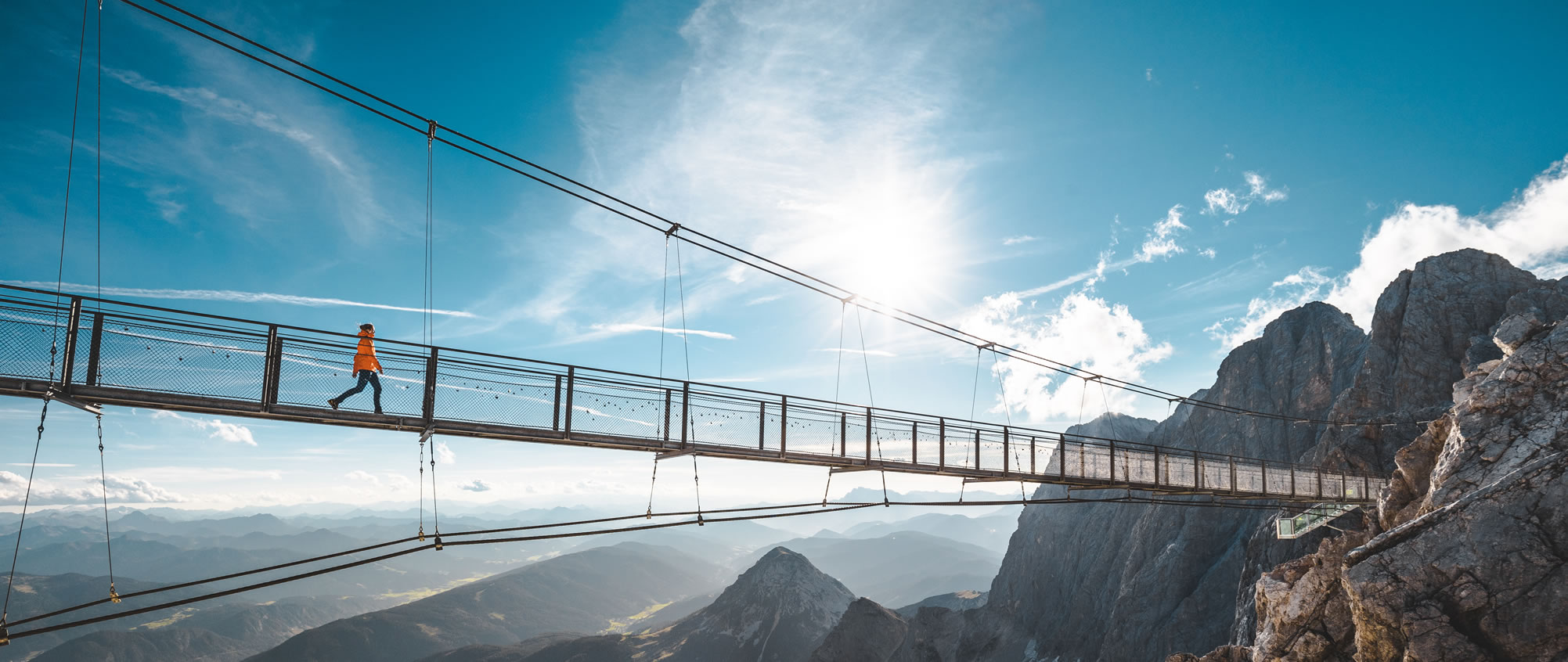 Der Dachstein mit Hängebrücke © Schladming-Dachstein_Mathäus Gartner